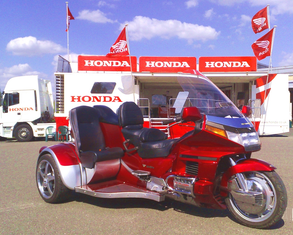 Honda goldwing trikes for sale uk