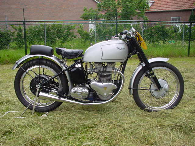 Dutch Vintage Motorcycle Association  A Triumph T100 Grand Prix